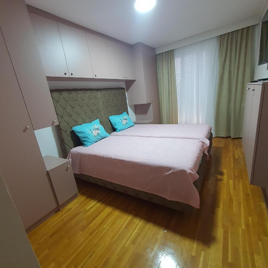 Apartman Kristina 49b,lukavica,istocno Apartment